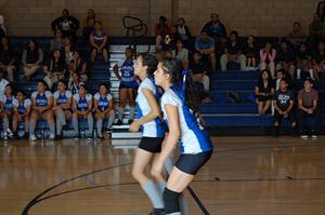 Cassandra and Cristina continue its victory in Volleyball