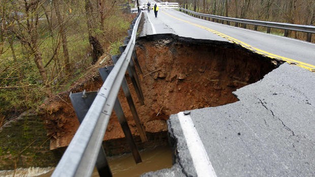 louisville-flooding-2015-04-03t182937z