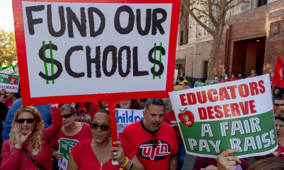 Teachers+in+the+nations+second-largest+school+district+will+go+on+strike+as+soon+as+Jan.+10+if+theres+no+settlement+of+its+long-running+contract+dispute%2C+union+leaders+said+Wednesday%2C+Dec.+19.+The+announcement+by+United+Teachers+Los+Angeles+threatens+the+first+strike+against+the+Los+Angeles+Unified+School+District+in+nearly+30+years+and+follows+about+20+months+of+negotiations.+%28AP+Photo%2FDamian+Dovarganes%29+ORG+XMIT%3A+CADD303