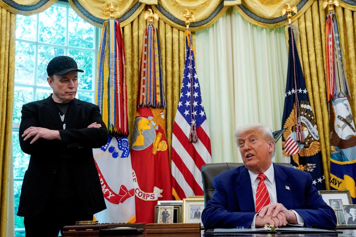 U.S. President Donald Trump and Elon Musk attend a press conference in the Oval Office of the White House in Washington, D.C., U.S., May 30, 2025. REUTERS/Nathan Howard