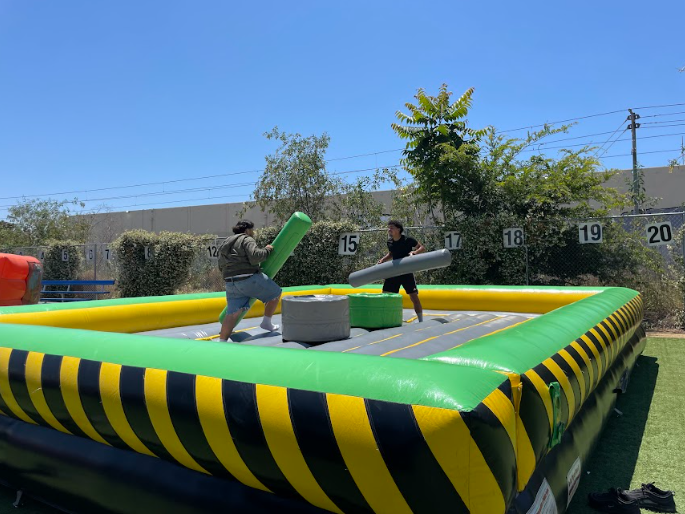 Photo Gallery: Carnival games